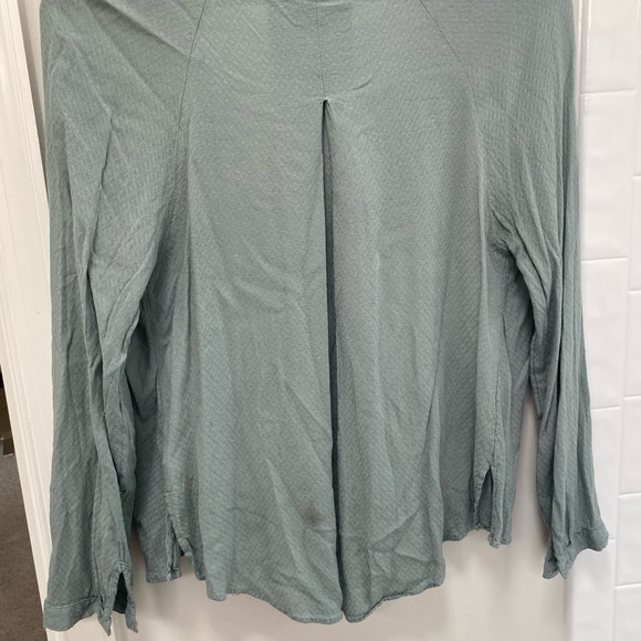 Silence & Noise Women's Wrap Top in Soft Gray/blue - Picture 2 of 5